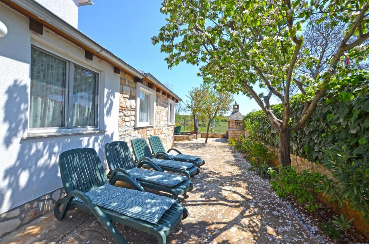 Bavica Apartments Rovinj Exterior photo